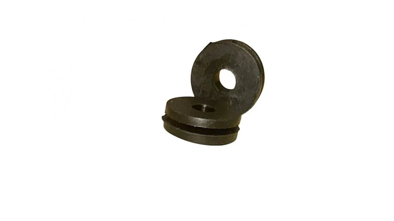 [27] CAOUTCHOUC ESPACEUR DE RÉSERVOIR D'ESSENCE (2X) RG8-2-5 (SCOOTTERRE OEM)