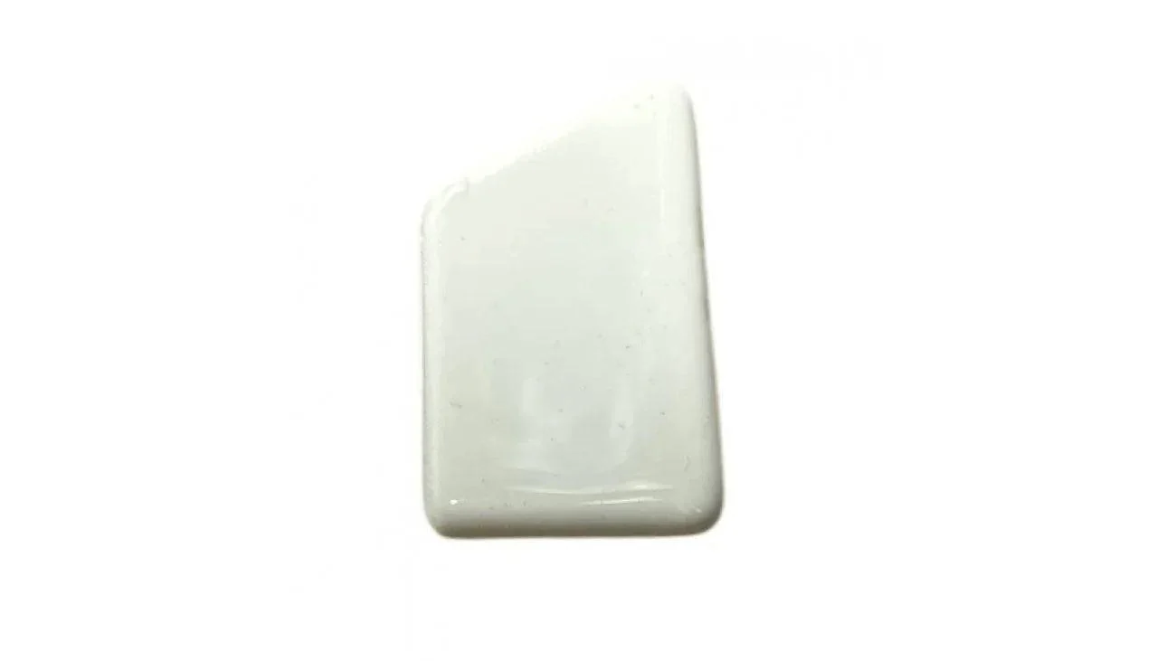 [87B] PETITE PIÈCE CARRÉE DE COQUILLE AVANT CRÈME (2021-2022) SEF7-3-3 (SCOOTTERRE OEM)