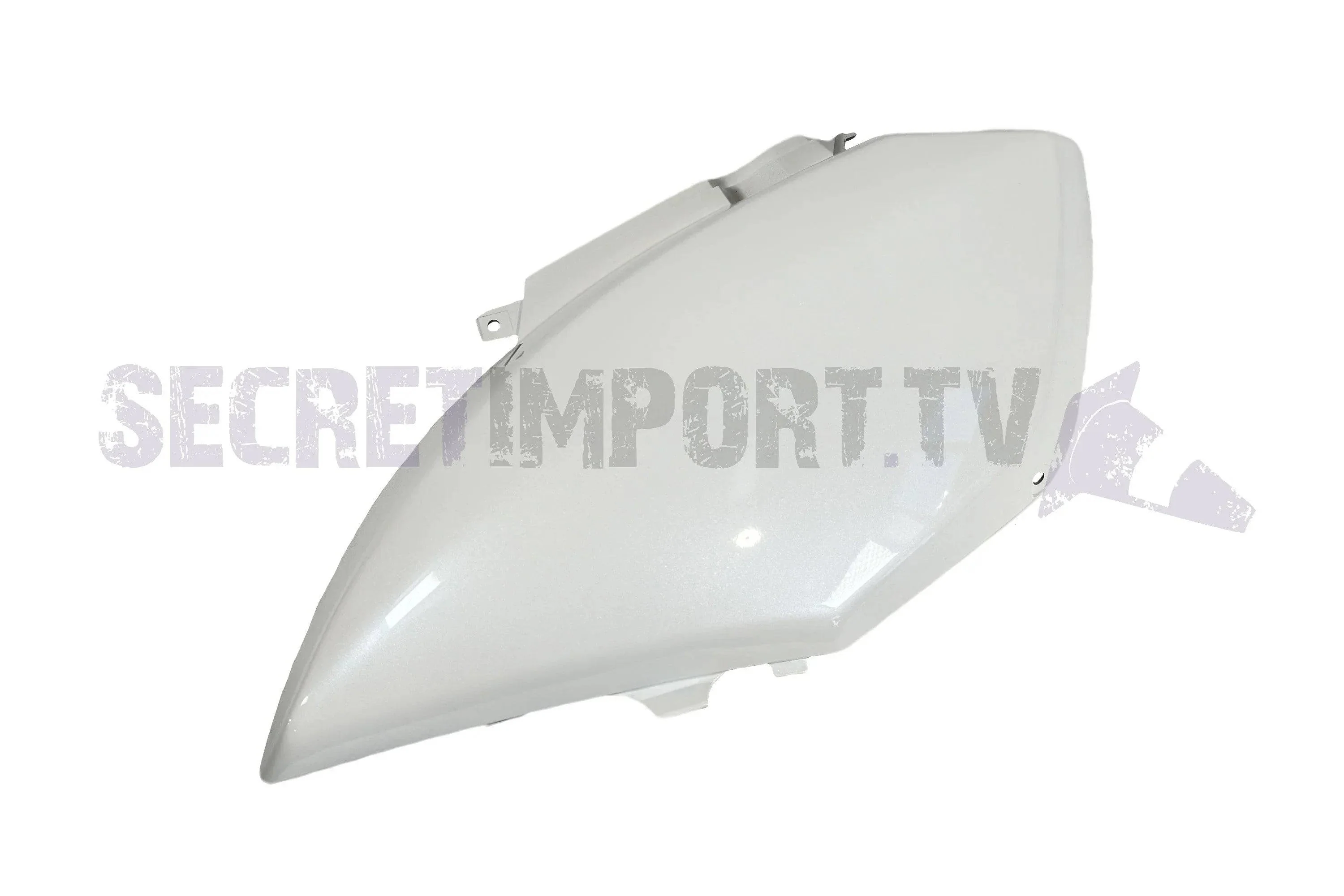 Left Side Cover White Metallic (Bws/Zuma 50F & 50X) 2012+